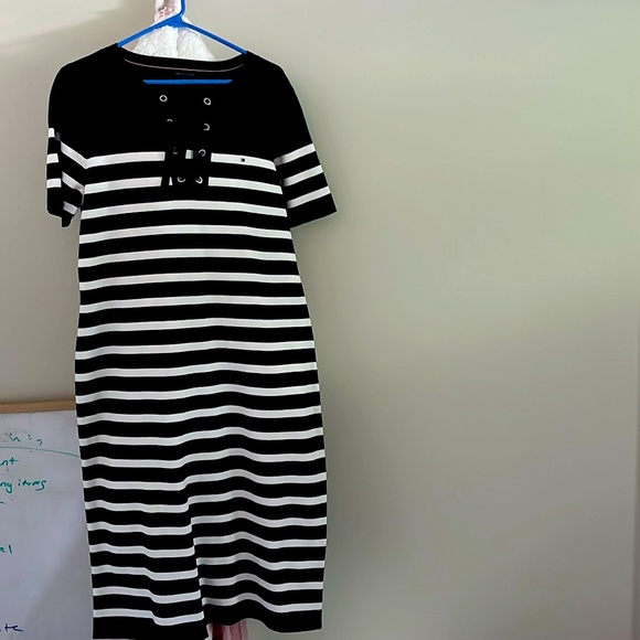 Tommy Hilfiger dress. Summer cotton stretchy - Picture 1 of 4